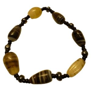 Wisc Monarch's Barrel/Seed Beads Bracelet